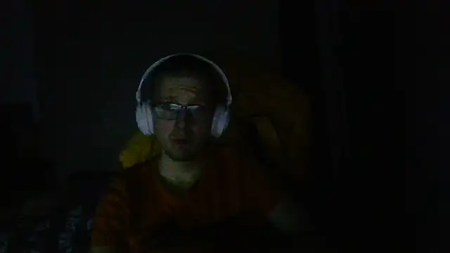 Snapshot of David250692 chatting on 02-20-26, 06:52 David250692 online show from 02-20-26, 06:52