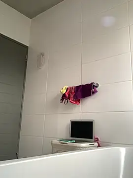 CurvyDesire1 online show from 03-21-25, 02:18