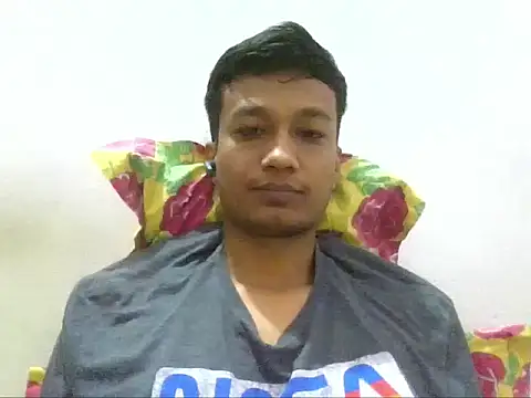 Snapshot of jimnail007 chatting on 10-06-25, 04:10 jimnail007 online show from 10-06-25, 04:10