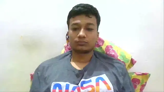 Snapshot of jimnail007 chatting on 10-07-25, 04:20 jimnail007 online show from 10-07-25, 04:20