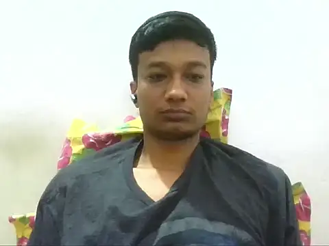 Snapshot of jimnail007 chatting on 10-09-25, 04:21 jimnail007 online show from 10-09-25, 04:21