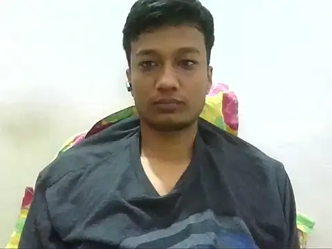 Snapshot of jimnail007 chatting on 10-10-25, 04:11 jimnail007 online show from 10-10-25, 04:11