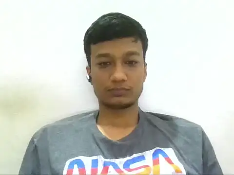 Snapshot of jimnail007 chatting on 10-15-25, 04:23 jimnail007 online show from 10-15-25, 04:23