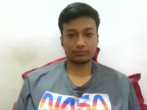 Snapshot of jimnail007 chatting on 10-18-25, 04:26 jimnail007 online show from 10-18-25, 04:26