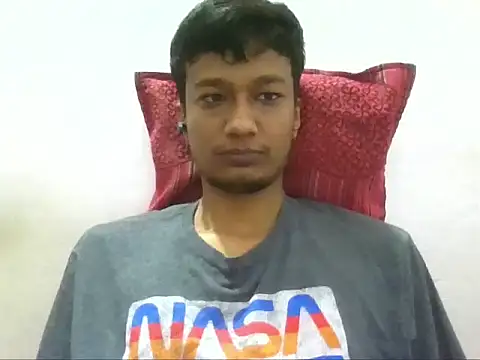 Snapshot of jimnail007 chatting on 10-27-25, 04:05 jimnail007 online show from 10-27-25, 04:05