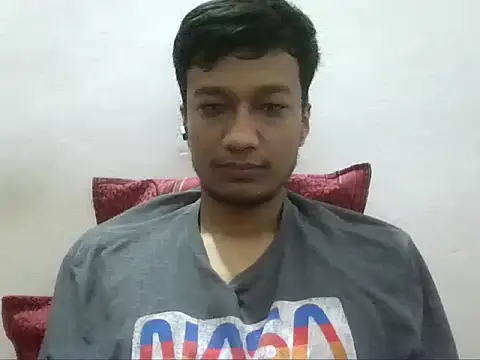 Snapshot of jimnail007 chatting on 10-29-25, 04:15 jimnail007 online show from 10-29-25, 04:15