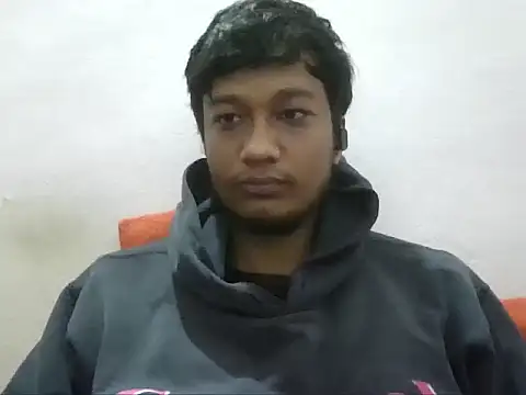 Snapshot of jimnail007 chatting on 12-15-25, 04:28 jimnail007 online show from 12-15-25, 04:28