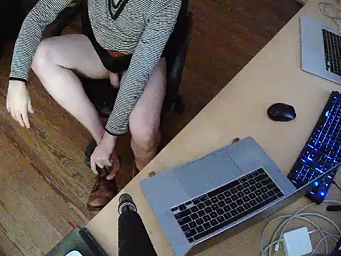 seoulsatxh online show from 10-24-25, 02:41