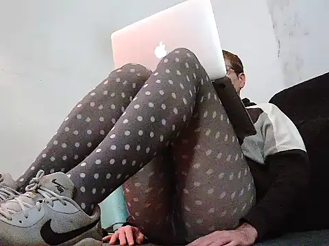 seoulsatxh online show from 11-23-25, 12:43