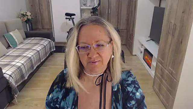 Raisshy online show from 03-12-25, 05:13