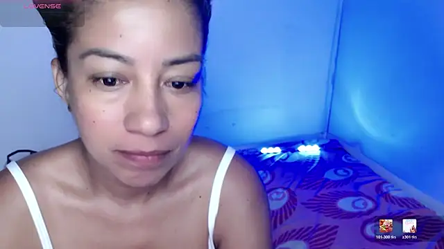 ninatiny online show from 07-08-26, 11:04