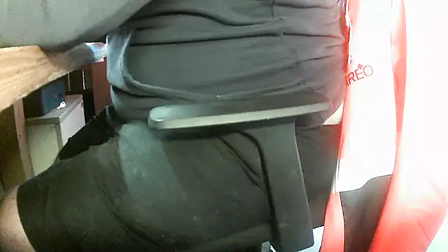 Snapshot of Cygnus58topchef chatting on 09-09-25, 06:35 Cygnus58topchef online show from 09-09-25, 06:35