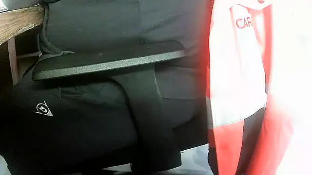 Snapshot of Cygnus58topchef chatting on 10-13-25, 01:00 Cygnus58topchef online show from 10-13-25, 01:00