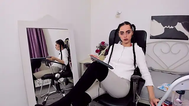 jessystarr online show from 02-26-25, 04:14