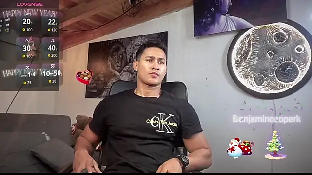 Snapshot of BenjaminCooperk chatting on 01-11-26, 06:18 BenjaminCooperk online show from 01-11-26, 06:18