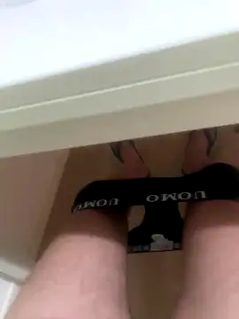 Snapshot of Bravissimo81 chatting on 11-07-25, 10:21 Bravissimo81 online show from 11-07-25, 10:21