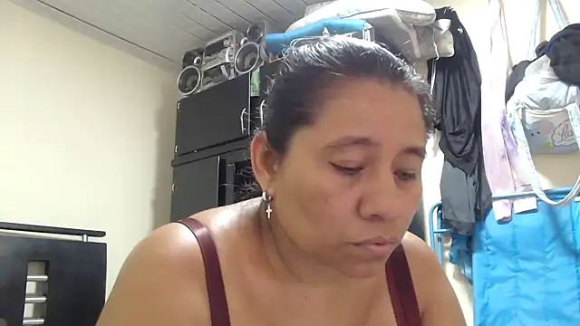 adrixxx38 online show from 04-18-26, 06:23