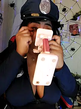 Snapshot of XXX_harna chatting on 10-30-25, 05:42 XXX harna online show from 10-30-25, 05:42