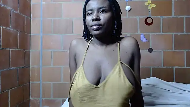 Snapshot of Magaharper10 chatting on 03-05-25, 11:27 Magaharper10 online show from 03-05-25, 11:27