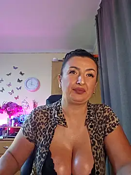 Snapshot of Hotangel75 chatting on 10-03-25, 06:21 Hotangel75 online show from 10-03-25, 06:21