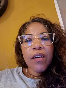 mila38 online show from 11-25-25, 09:37