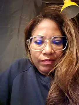 Snapshot of mila38 chatting on 05-14-26, 08:37 mila38 online show from 05-14-26, 08:37
