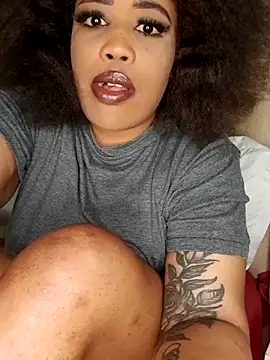 Snapshot of CAMMII_ chatting on 11-11-25, 11:21 CAMMII online show from 11-11-25, 11:21