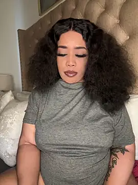 Snapshot of CAMMII_ chatting on 02-23-26, 11:18 CAMMII online show from 02-23-26, 11:18