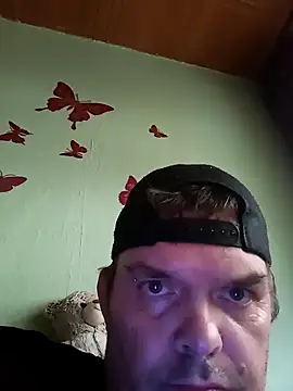 Snapshot of maiki7778 chatting on 10-07-25, 06:54 maiki7778 online show from 10-07-25, 06:54