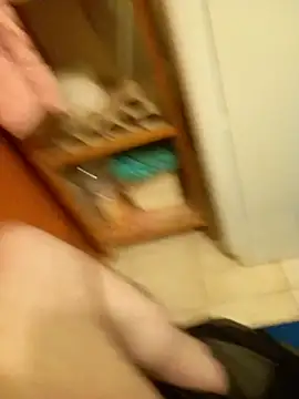 Snapshot of maiki7778 chatting on 12-01-25, 06:40 maiki7778 online show from 12-01-25, 06:40