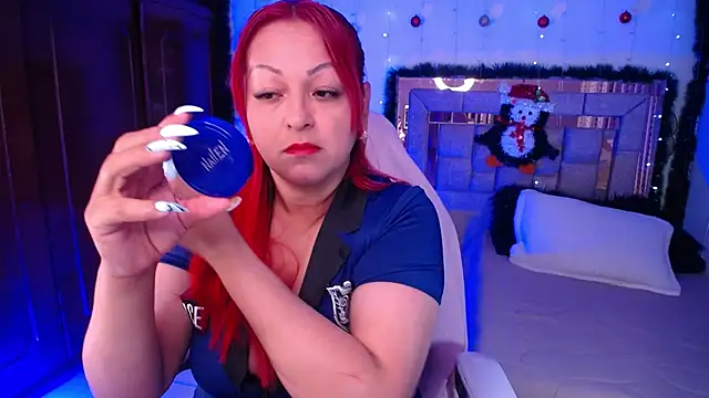 salomecastro  online show from 01-15-26, 03:11