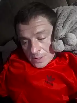 Snapshot of Mariusz38x chatting on 03-12-25, 09:35 Mariusz38x online show from 03-12-25, 09:35
