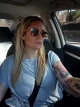 HollyTattoo online show from 02-26-25, 07:49