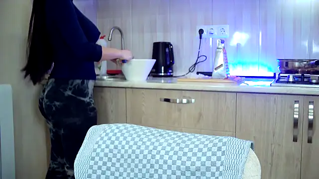 Snapshot of Lady_Joli chatting on 01-08-26, 03:47 Lady Joli online show from 01-08-26, 03:47