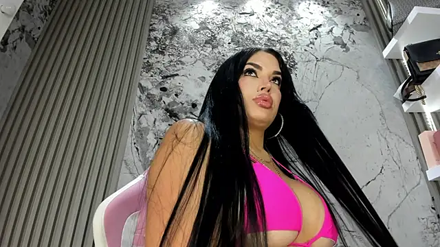 Snapshot of Loren_Baker chatting on 01-05-26, 06:00 Loren Baker online show from 01-05-26, 06:00