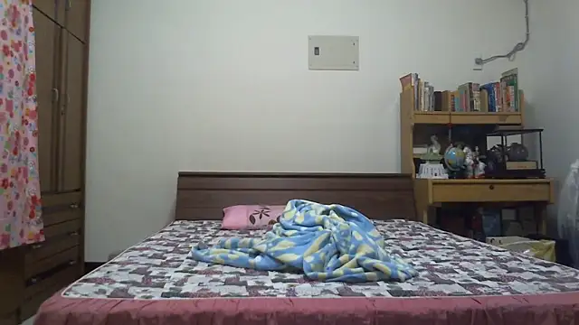 Snapshot of jetace chatting on 05-22-26, 05:40 jetace online show from 05-22-26, 05:40