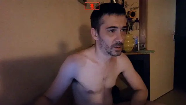 Snapshot of Ethangay chatting on 06-30-26, 02:40 Ethangay online show from 06-30-26, 02:40