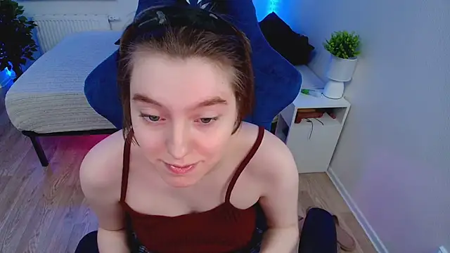 CranberryHot online show from 03-19-25, 01:51