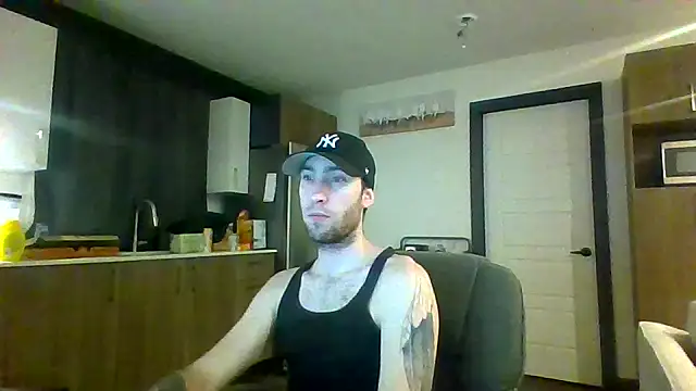 Snapshot of jijicool1 chatting on 12-18-25, 09:15 jijicool1 online show from 12-18-25, 09:15