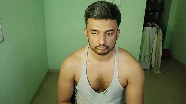 Snapshot of daringcutie chatting on 02-01-26, 08:57 daringcutie online show from 02-01-26, 08:57