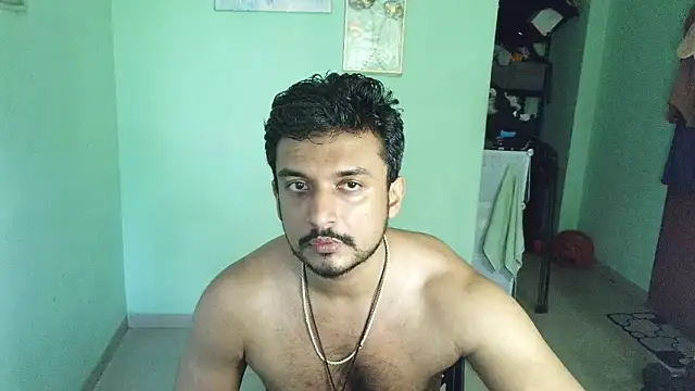 Snapshot of daringcutie chatting on 06-13-26, 05:27 daringcutie online show from 06-13-26, 05:27