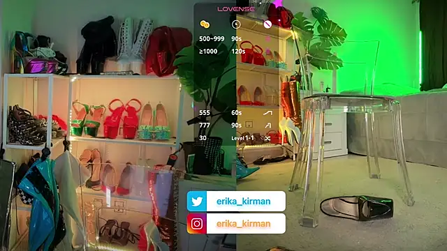 Snapshot of Erika_Kirman chatting on 12-01-25, 04:45 Erika Kirman online show from 12-01-25, 04:45