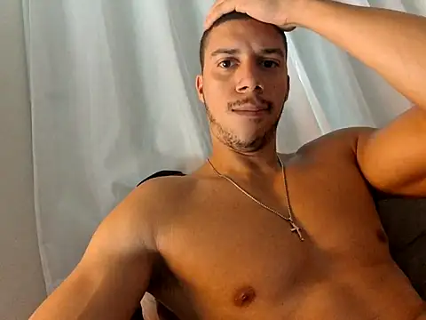 Rapha2021 online show from 04-12-26, 05:18