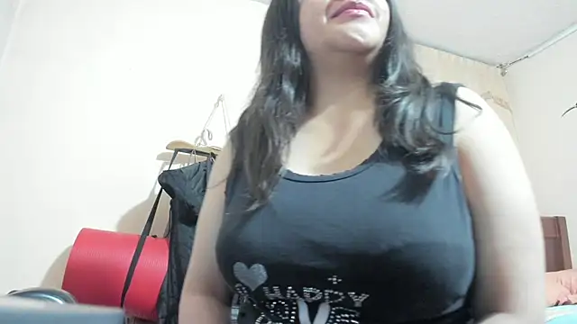 latinfemale online show from 01-11-25, 01:16