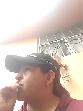 latinfemale online show from 01-11-25, 05:51