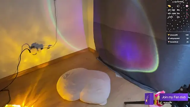 aesthetic boyy online show from 12-02-24, 11:51