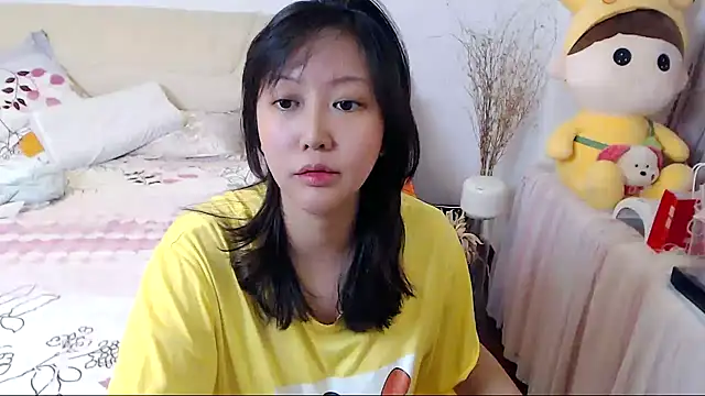 328coco online show from 12-21-25, 04:25