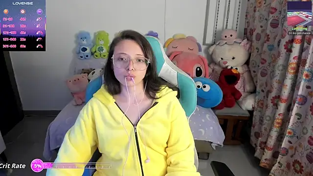 linda-schmidt online show from 05-06-26, 03:13