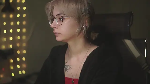 Snapshot of alyssa_sweet chatting on 05-14-26, 03:46 alyssa sweet online show from 05-14-26, 03:46