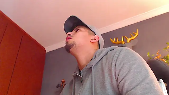 geirge teacherxx online show from 03-21-25, 11:34